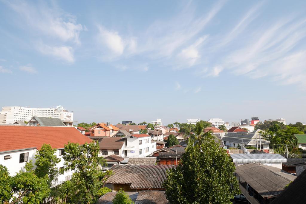 Fuengfa Place Hotel Chiang Mai Exterior photo